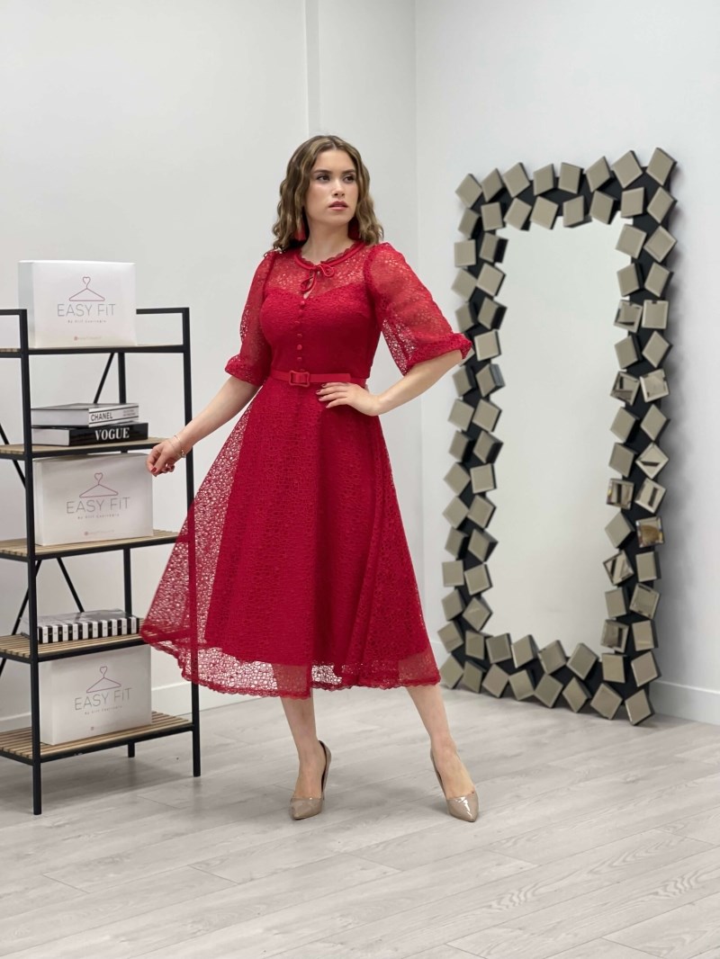 Full Güpür Düğme Detaylı Midi Elbise-KIRMIZI | Giyim Masalı