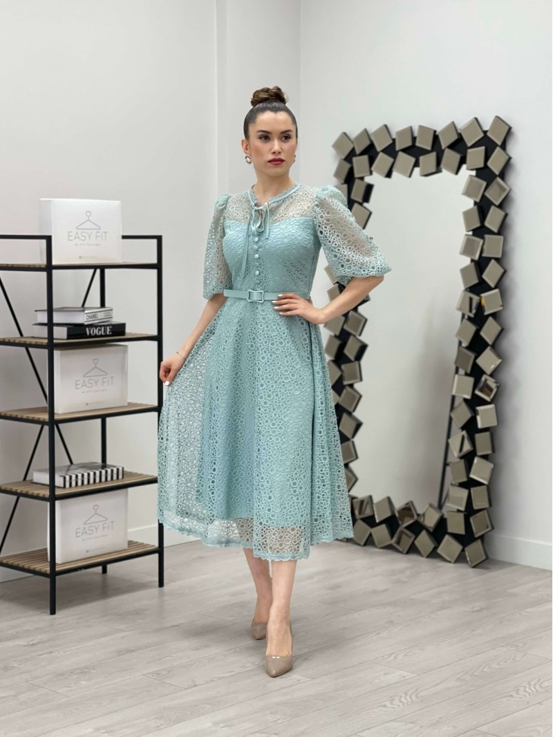 Full Güpür Düğme Detaylı Midi Elbise-SU YEŞİLİ | Giyim Masalı