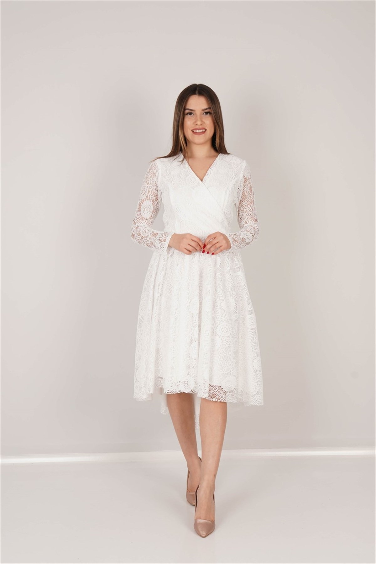 Güpür Dantel Asimetrik Kesim Elbise - Beyaz - Giyim Masalı