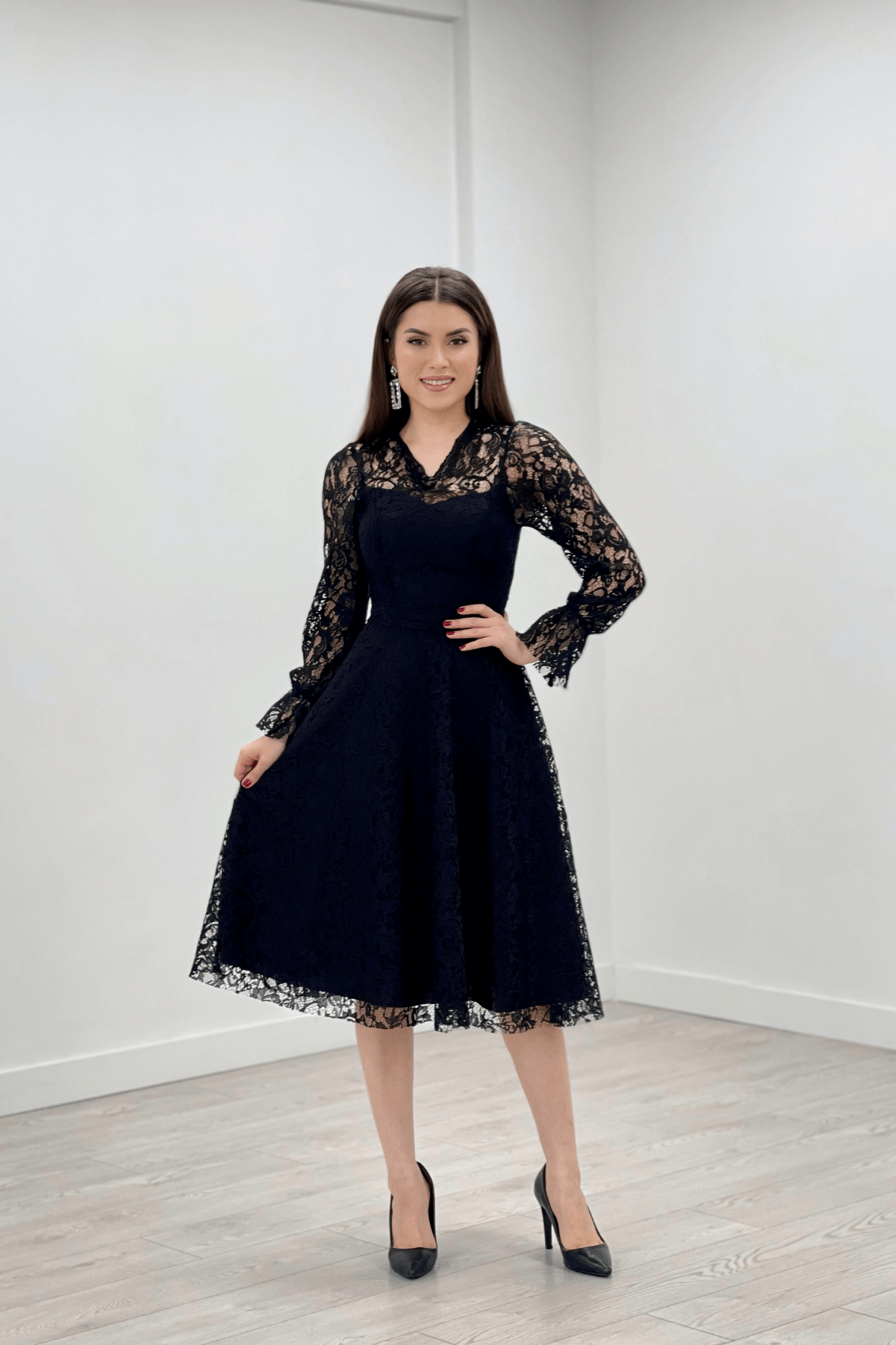 Güpür Midi Elbise - Siyah | Giyim Masalı