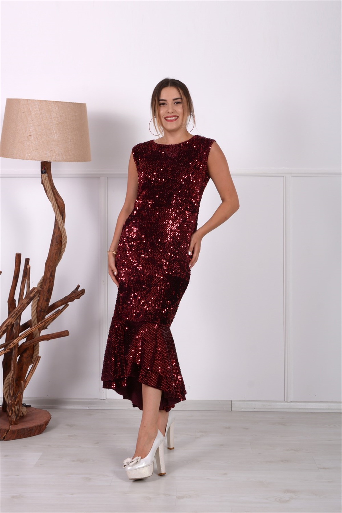 Kadife Payet Eteği Volanlı Elbise - Bordo | Giyim Masalı