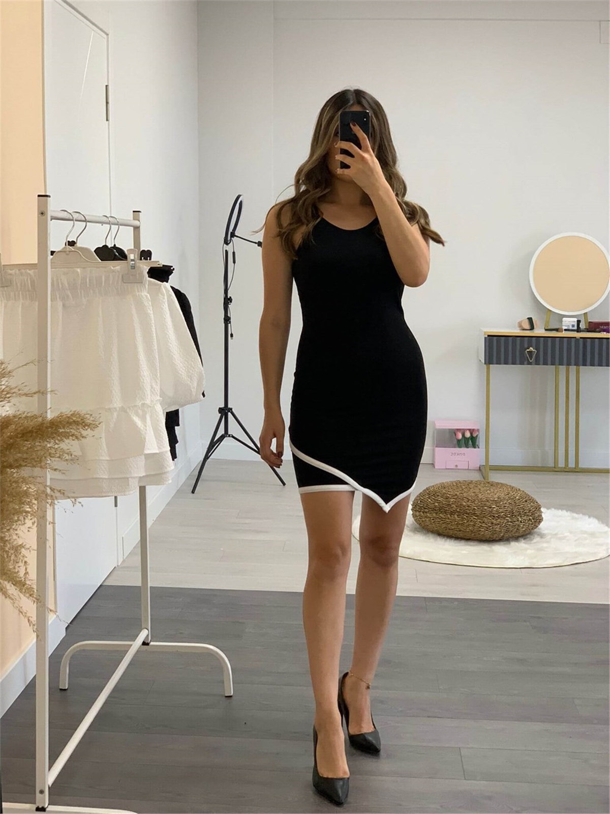 Krep Kumaş Askılı Mini Elbise - Siyah | Giyim Masalı