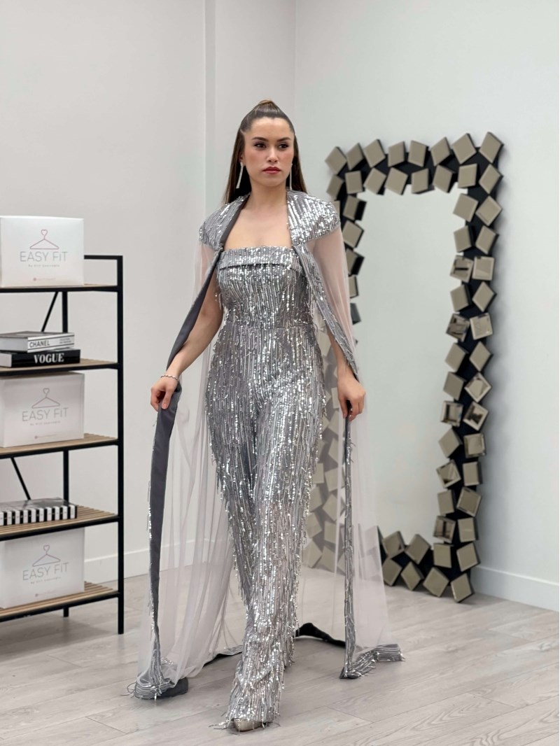 Fringed Sequin Fabric Cape Detailed Jumpsuit - Silver | Giyim Masalı