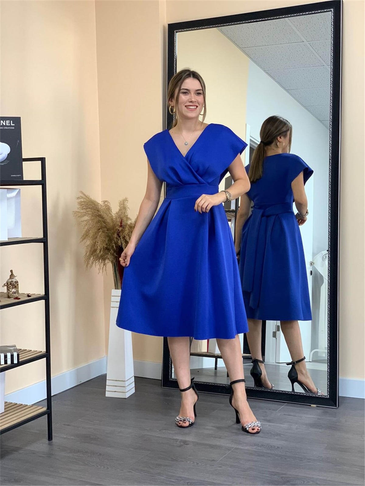 Scuba Kumaş Pileli Midi Elbise - Saks Mavisi | Giyim Masalı
