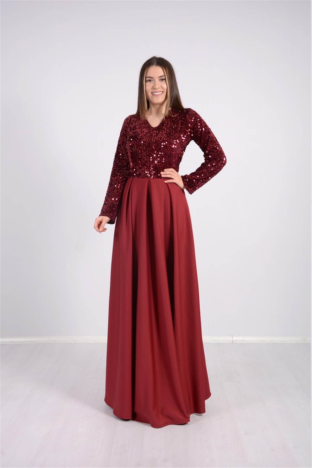 Üstü Payet Altı Scuba Abiye Elbise - Bordo | Giyim Masalı