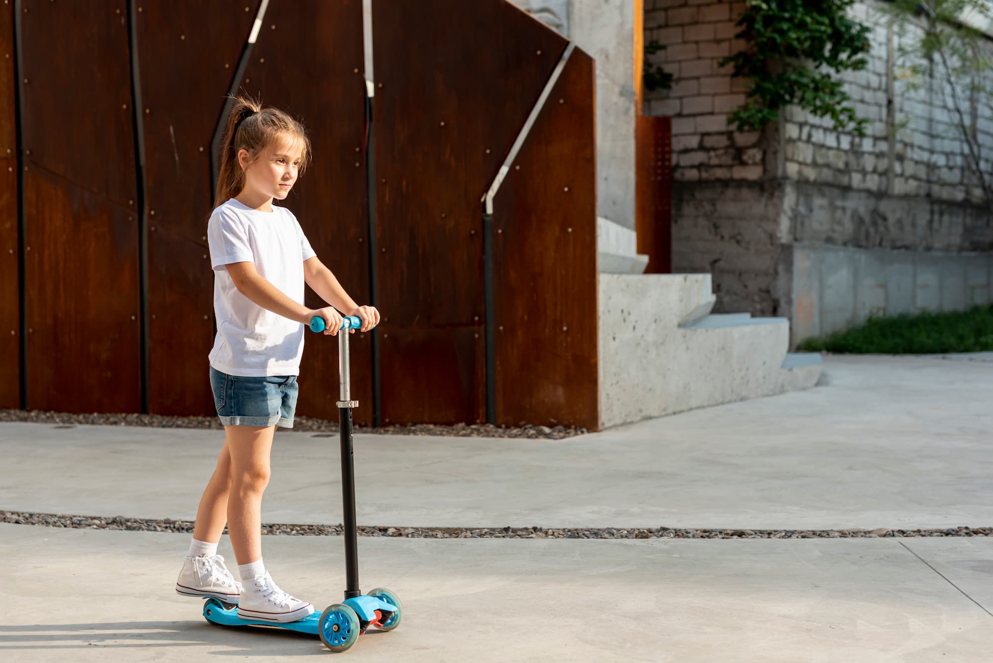 3 Tekerlekli Scooter Kaç Yaş İçin Uygundur?