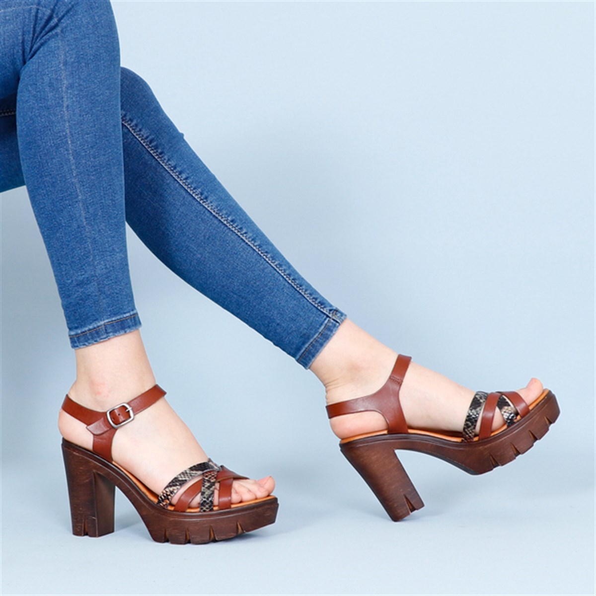 Kahve kroko Hakiki Deri Plarform Topuklu Kadın Sandalet 301 KTY
