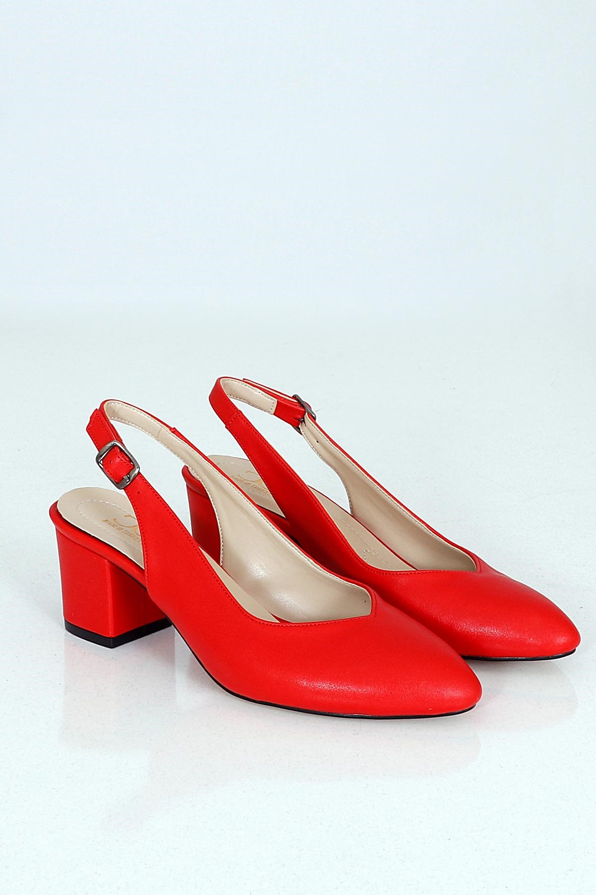 Kırmızı Kalın Topuklu Arkası Açık Ayakkabı MR120 Fiyatı ve Modelleri
