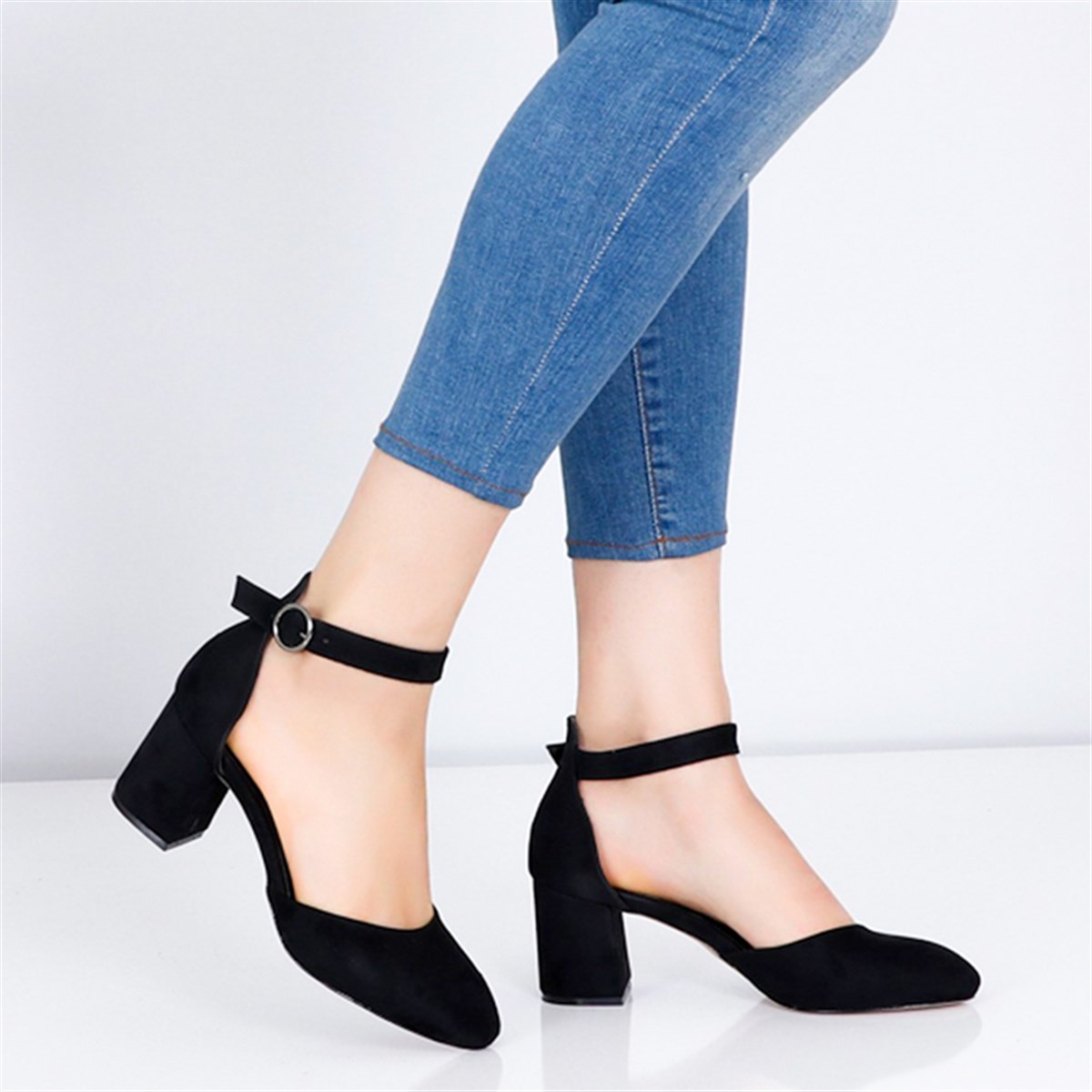 Siyah süet Alçak Topuklu Kadın Ayakkabı 307Y Fiyatı ve Modelleri