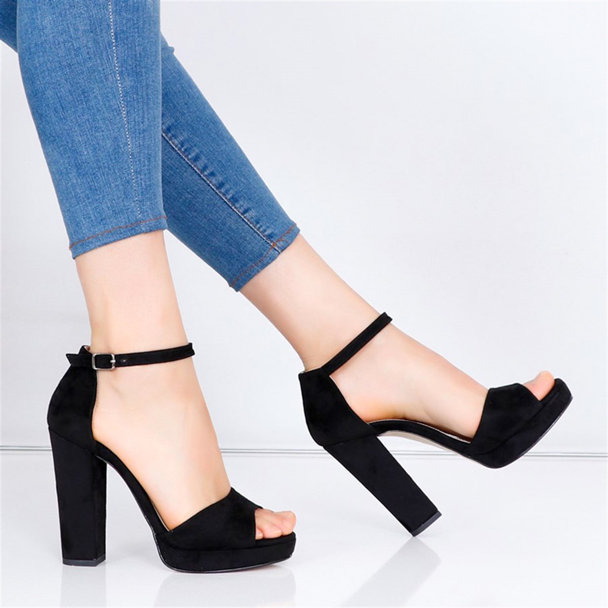 Siyah süet Kalın Topuklu Bayan Ayakkabı 015Y Fiyatı ve Modelleri