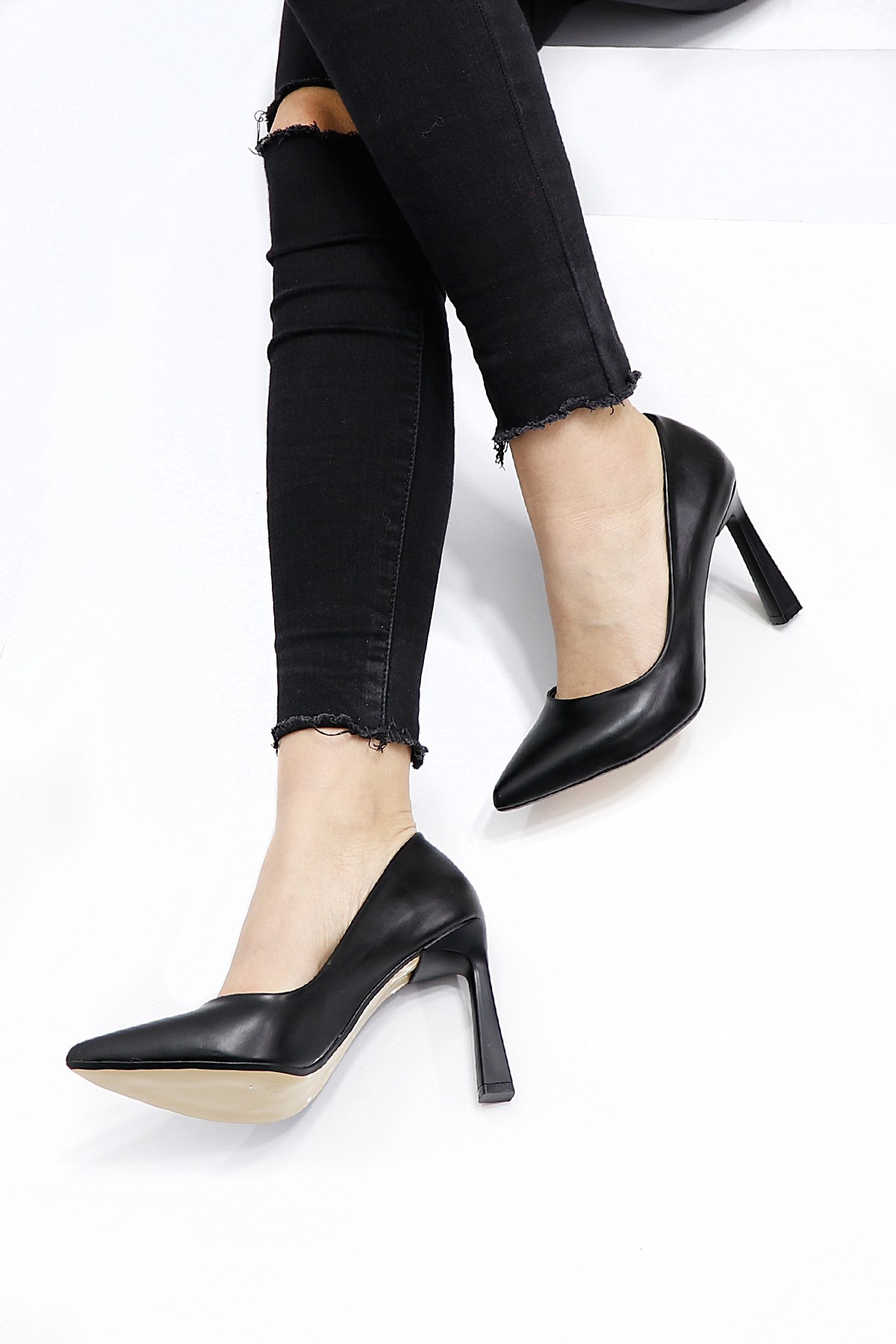 Siyah Yüksek Topuklu Stiletto Kadın Ayakkabı 970