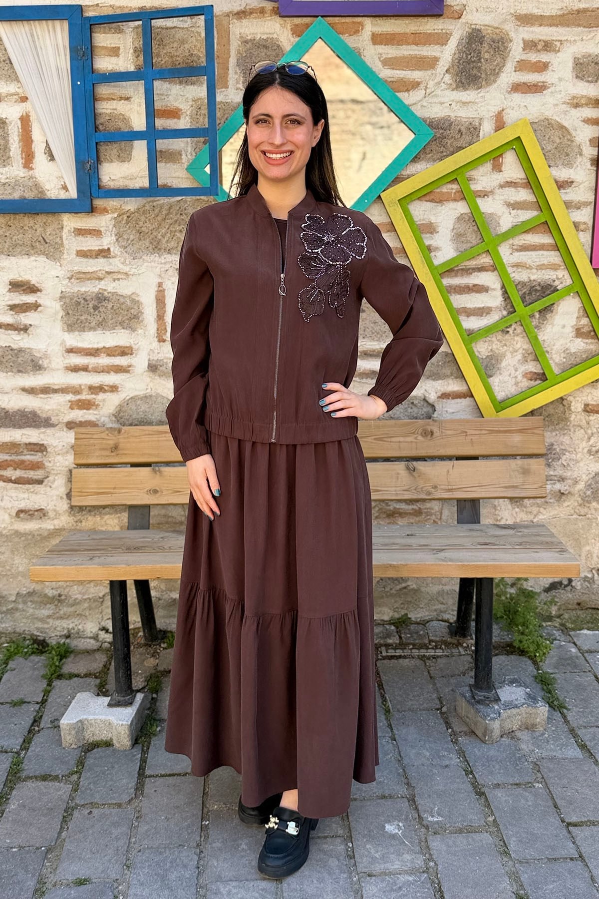 Çiçek Nakış Detaylı Fermuarlı Jileli Takım - KAHVE