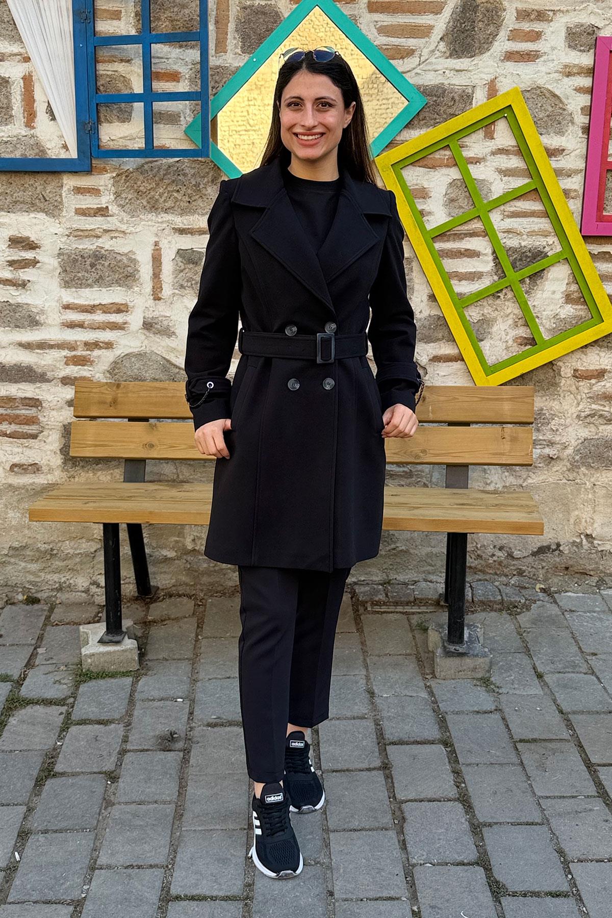 Zincir Detaylı Kaşe Kaban - SİYAH