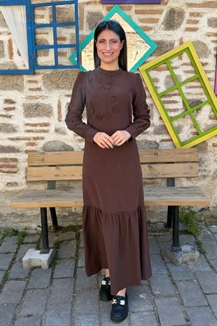 Omuz ve Kol Nakış İşlemeli Jileli Takım - KAHVE