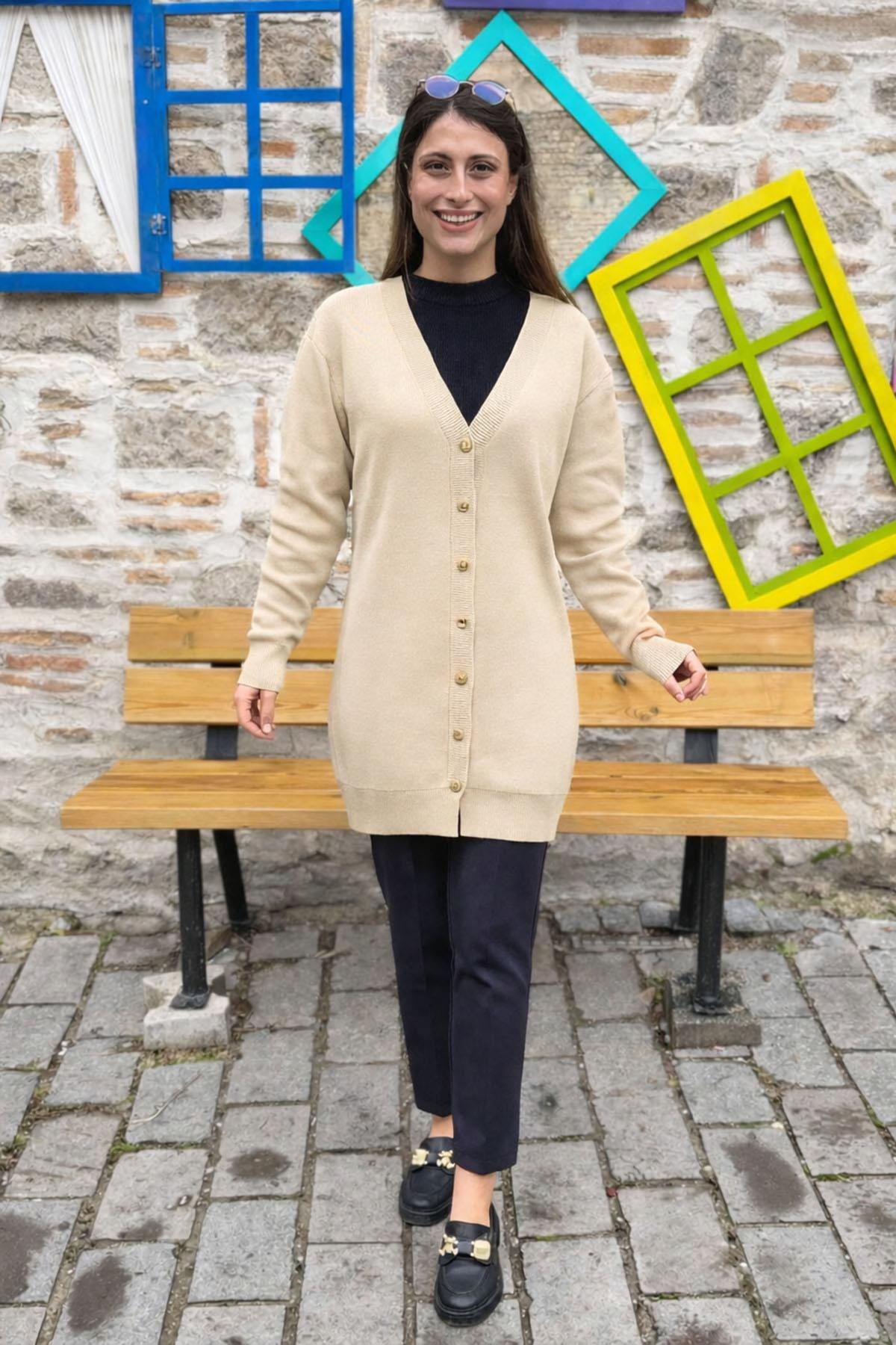 Düğmeli Triko Hırka - BEJ