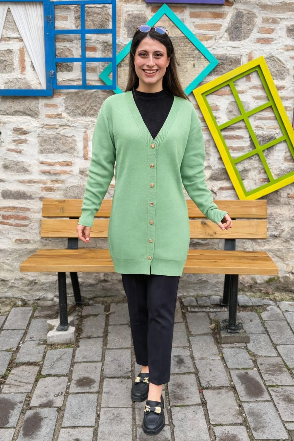 Düğmeli Triko Hırka - FISTIK YEŞİLİ