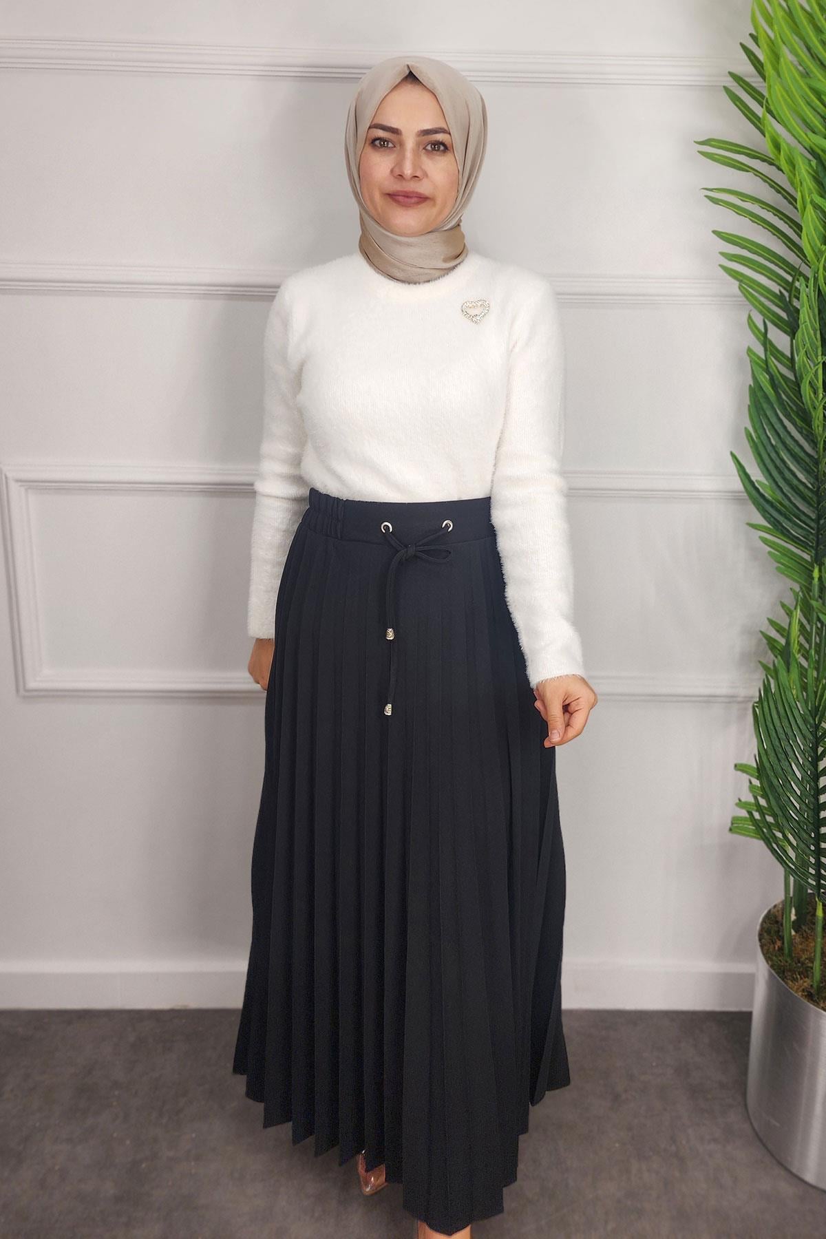 Elastic Pleated Crepe Skirt - BLACK