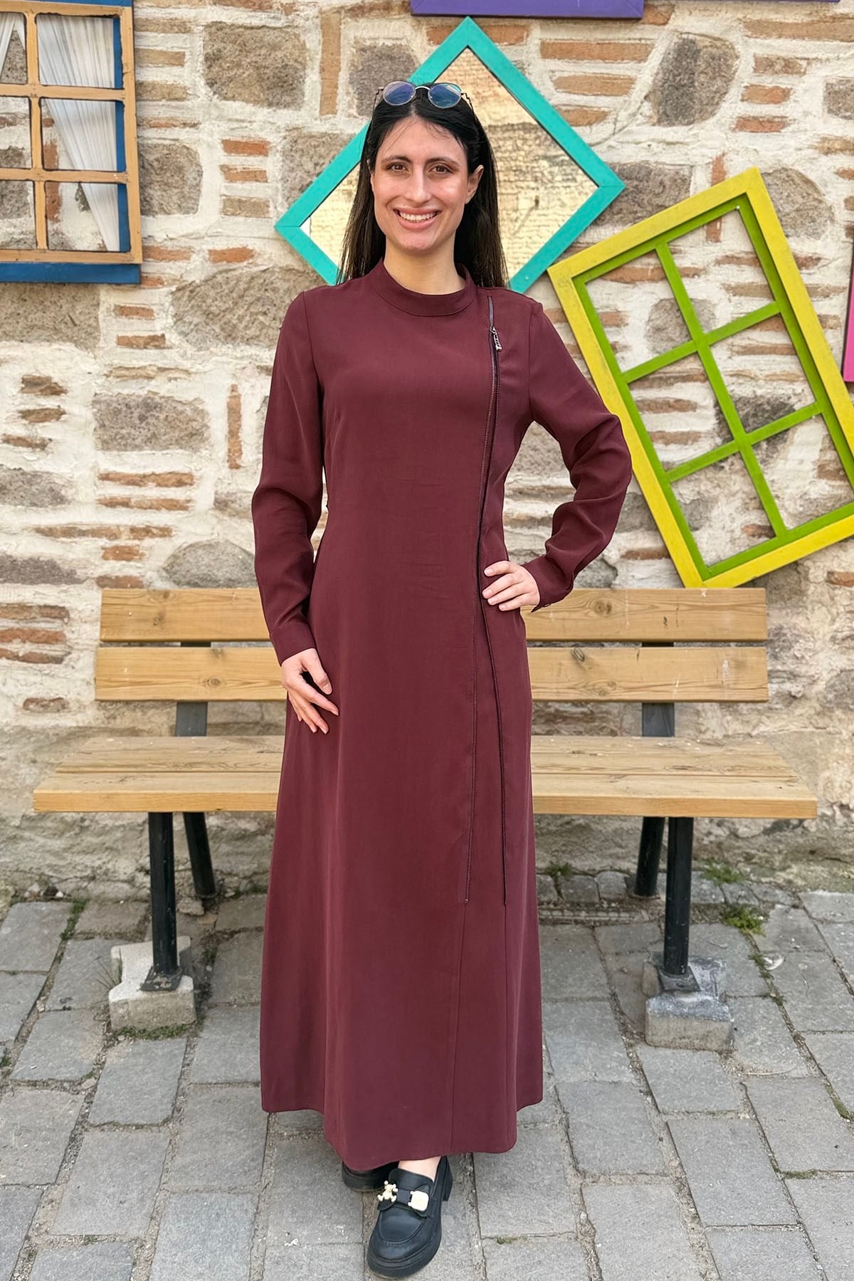Yan Fermuar Detaylı Tensel Kumaş Tesettür Elbise - BORDO