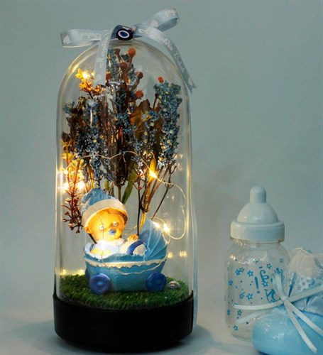 Mobgift Çiçek Altında Bebek Tasarımlı Işıklı Fanus 