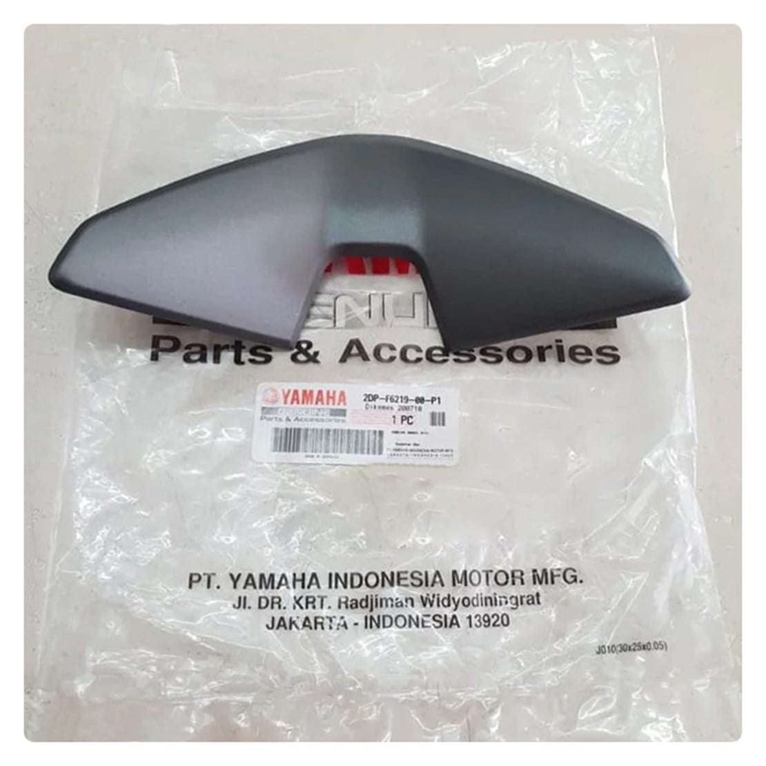 YAMAHA NMAX 125 155 GİDON ÜST KAPAK