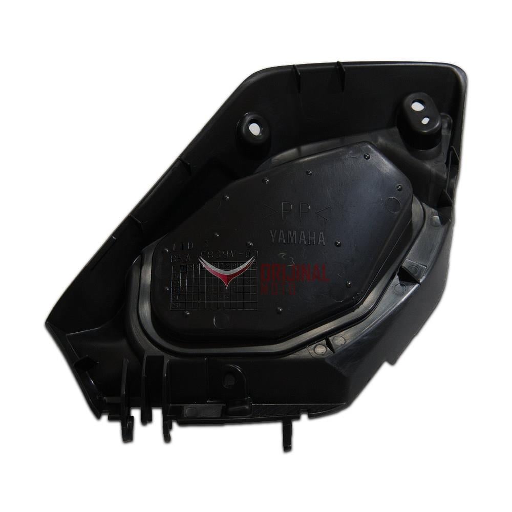 YAMAHA XMAX 250 2023-25 SAĞ ÇEKMECE ARA PANEL
