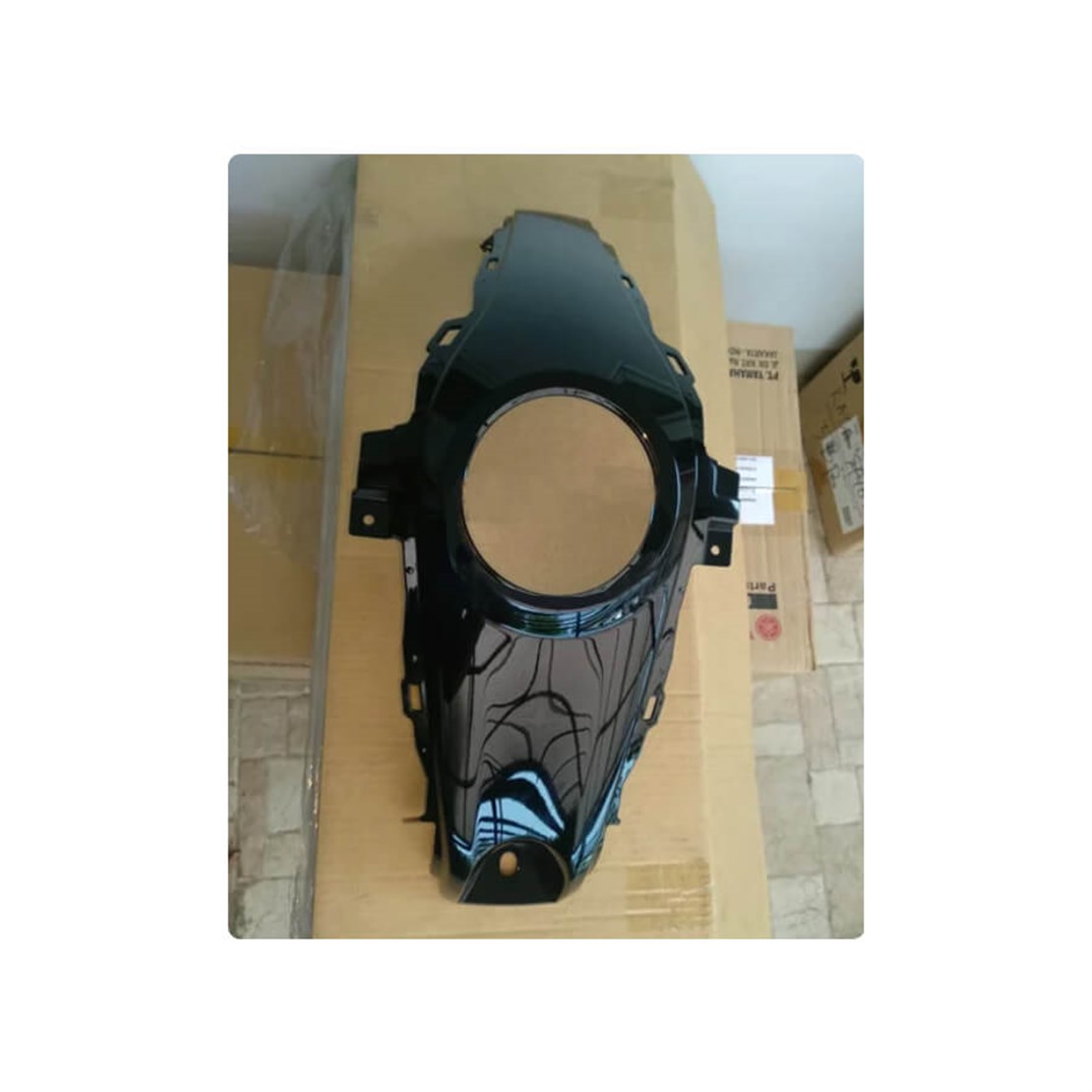 YAMAHA YZF-R25 DEPO ÜSTÜ KAPAK PARLAK SİYAH 2016