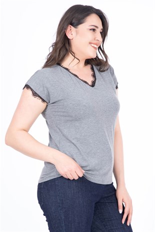 Myline-Kolu Ve Yakası Püsküllü Dantel T-Shirt-Büyük Beden Bluz-23692