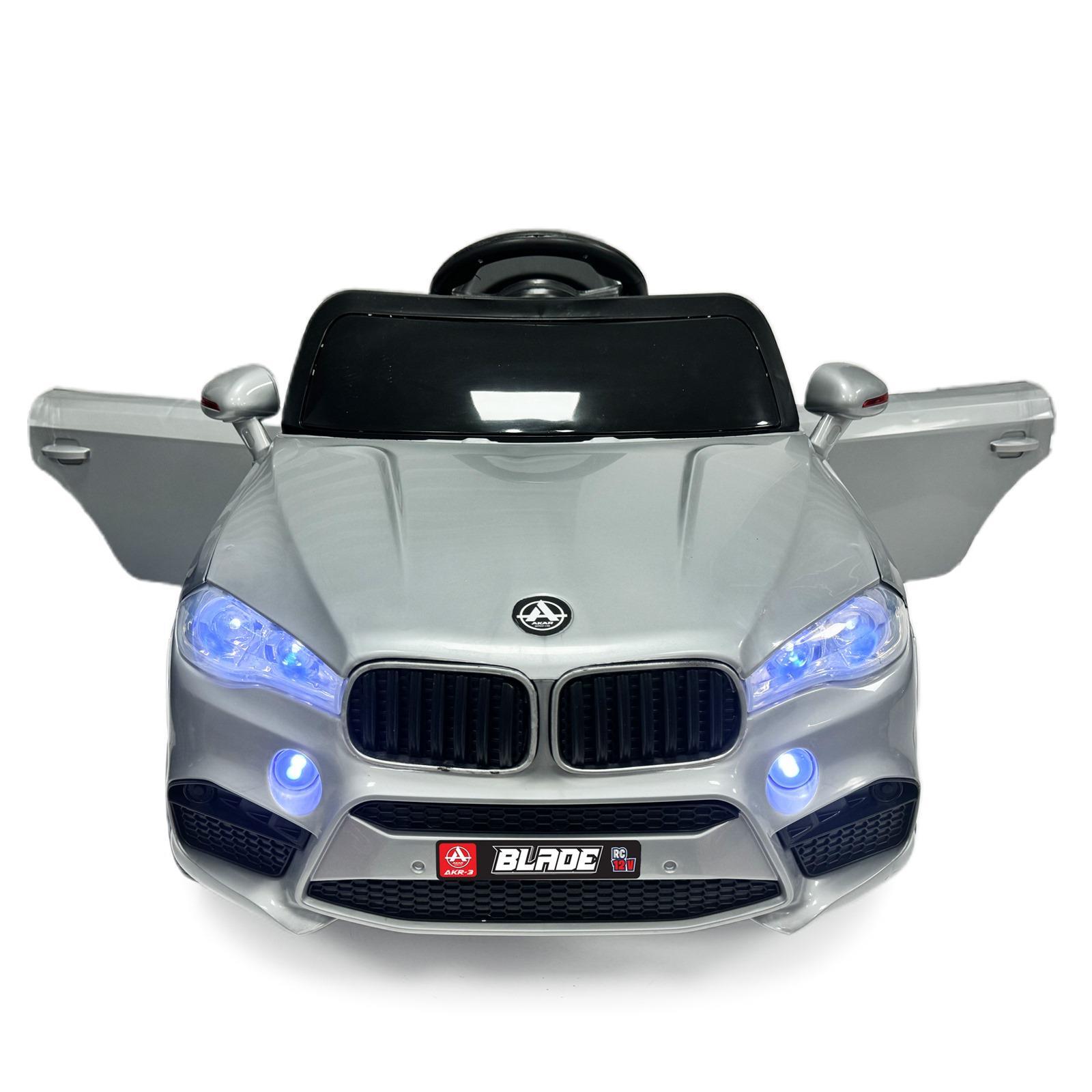 Akar Blade 12V Gri Akülü Araba Önden Görünüm ve Açılır Kapılar