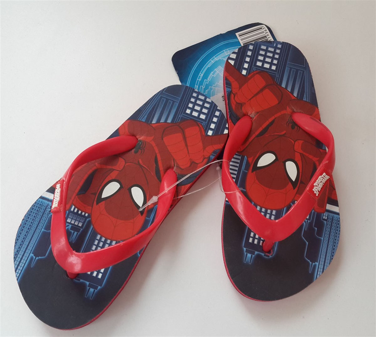 Disney Lisanlı Spiderman Terlik 25 Numara