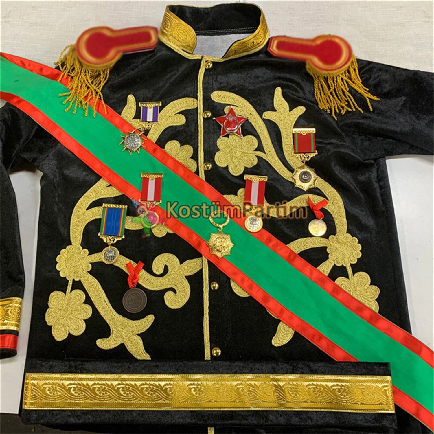 Tosun Paşa Kostümü, Süt Kardeşler Kıyafeti