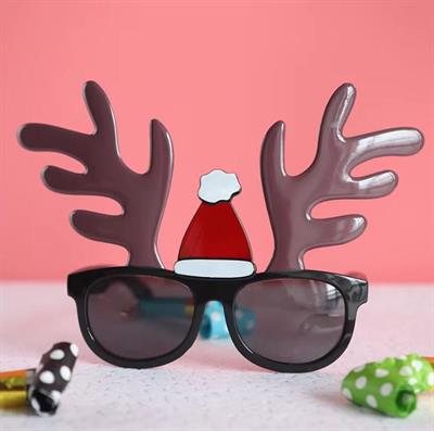 Yılbaşı Gözlüğü Kahverengi Geyik Boynuzlu Noel Şapkalı Gözlük