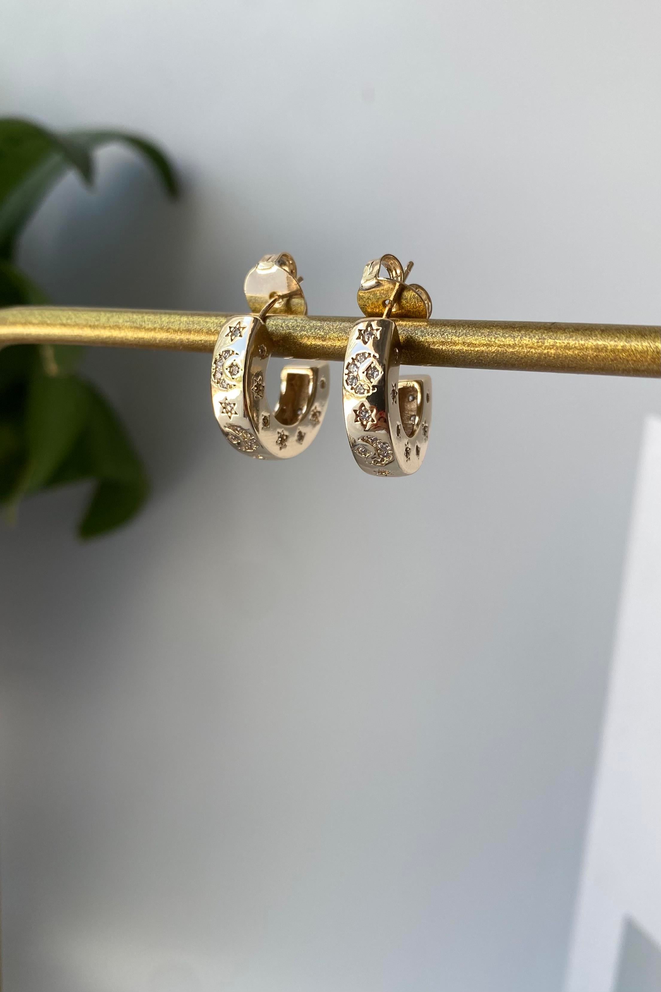 AY-YILDIZ TAŞLI KALIN ÇİVİ KÜPE