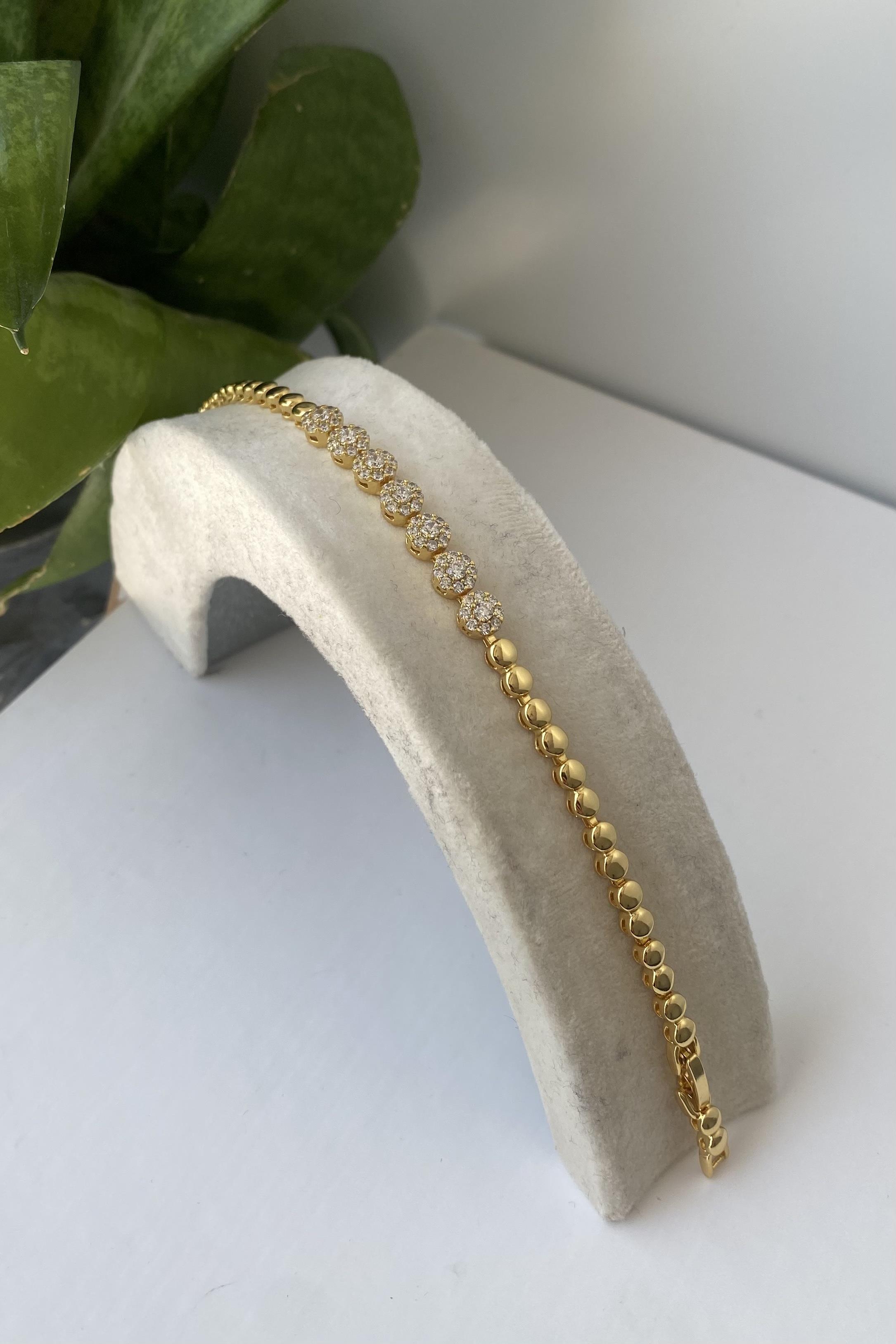 ÇİÇEK TAŞLI BİLEZİK