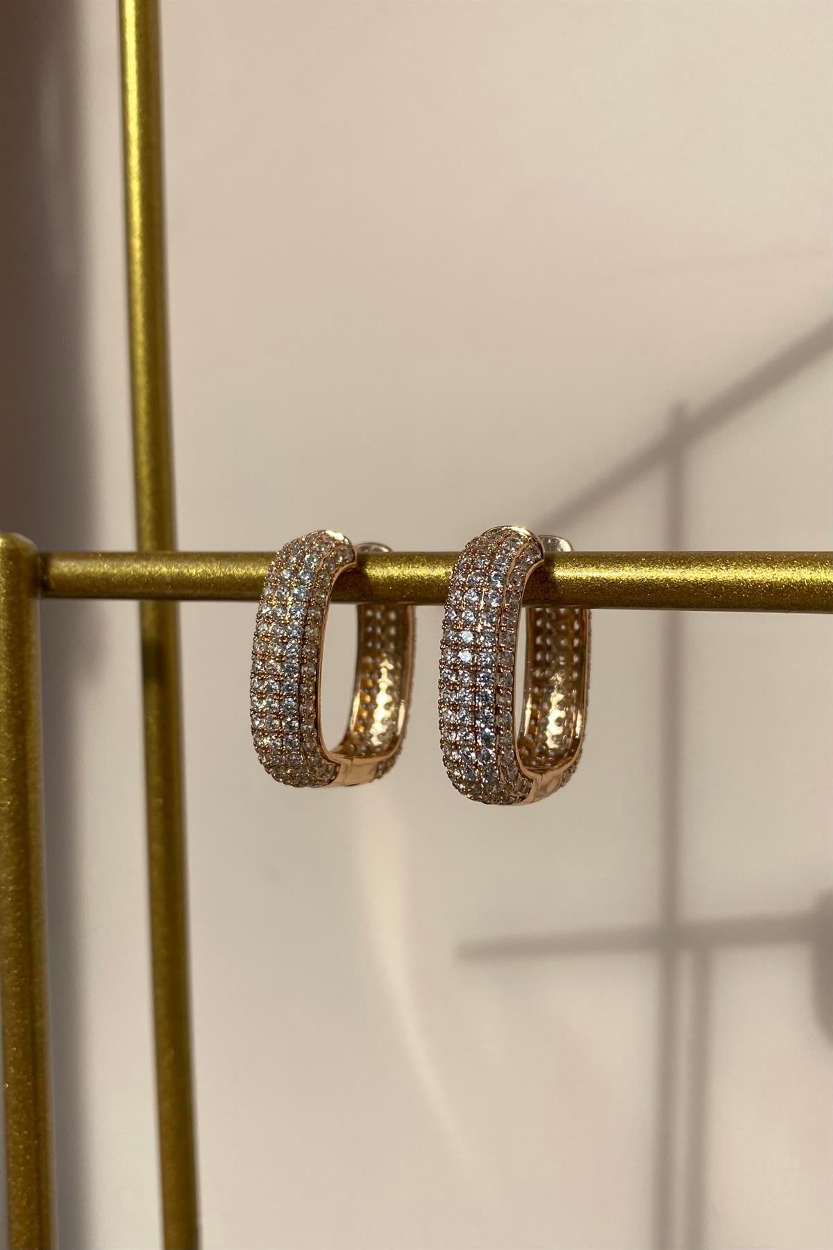 ÇİFT TARAFI ZİRKON TAŞLI HALKA KÜPE