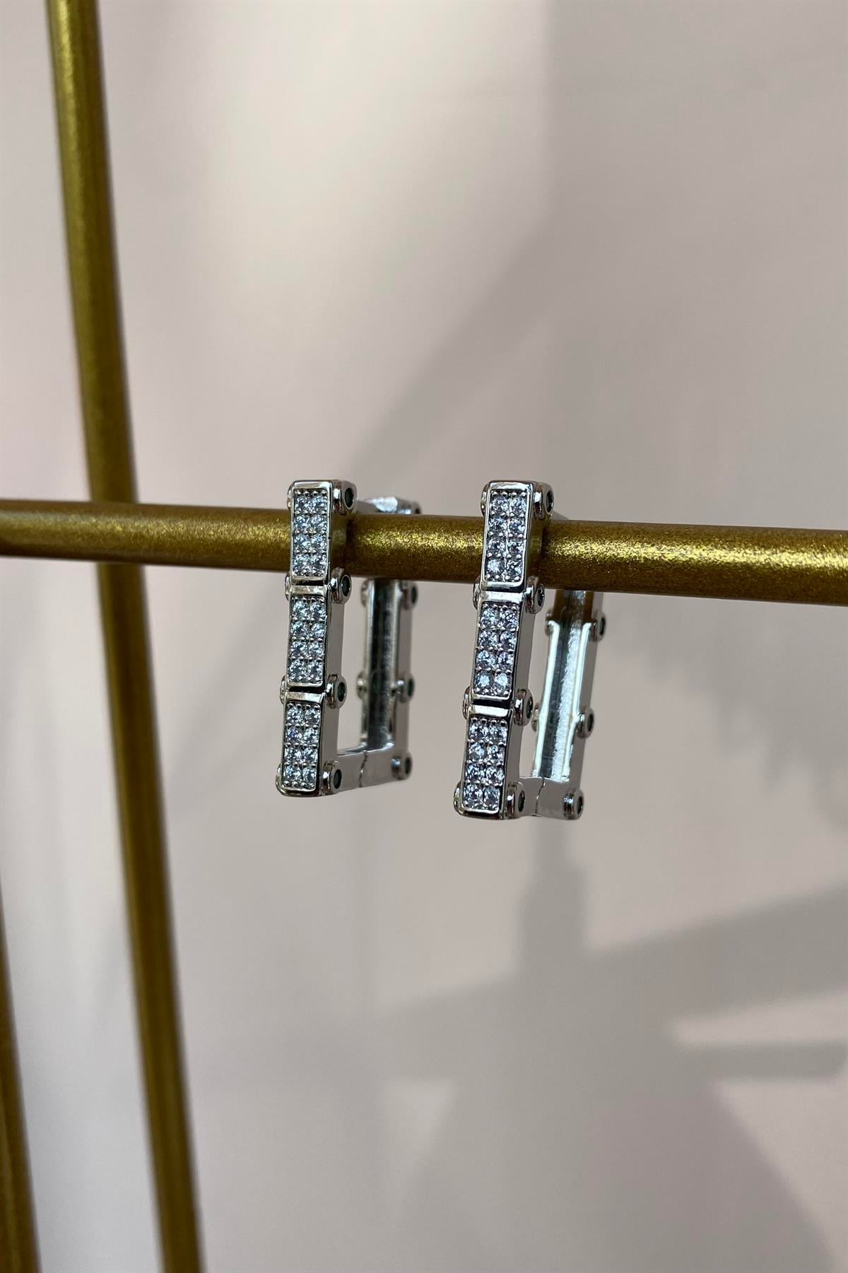 DİKDÖRTGEN KIRMIZI TAŞLI HALKA KÜPE