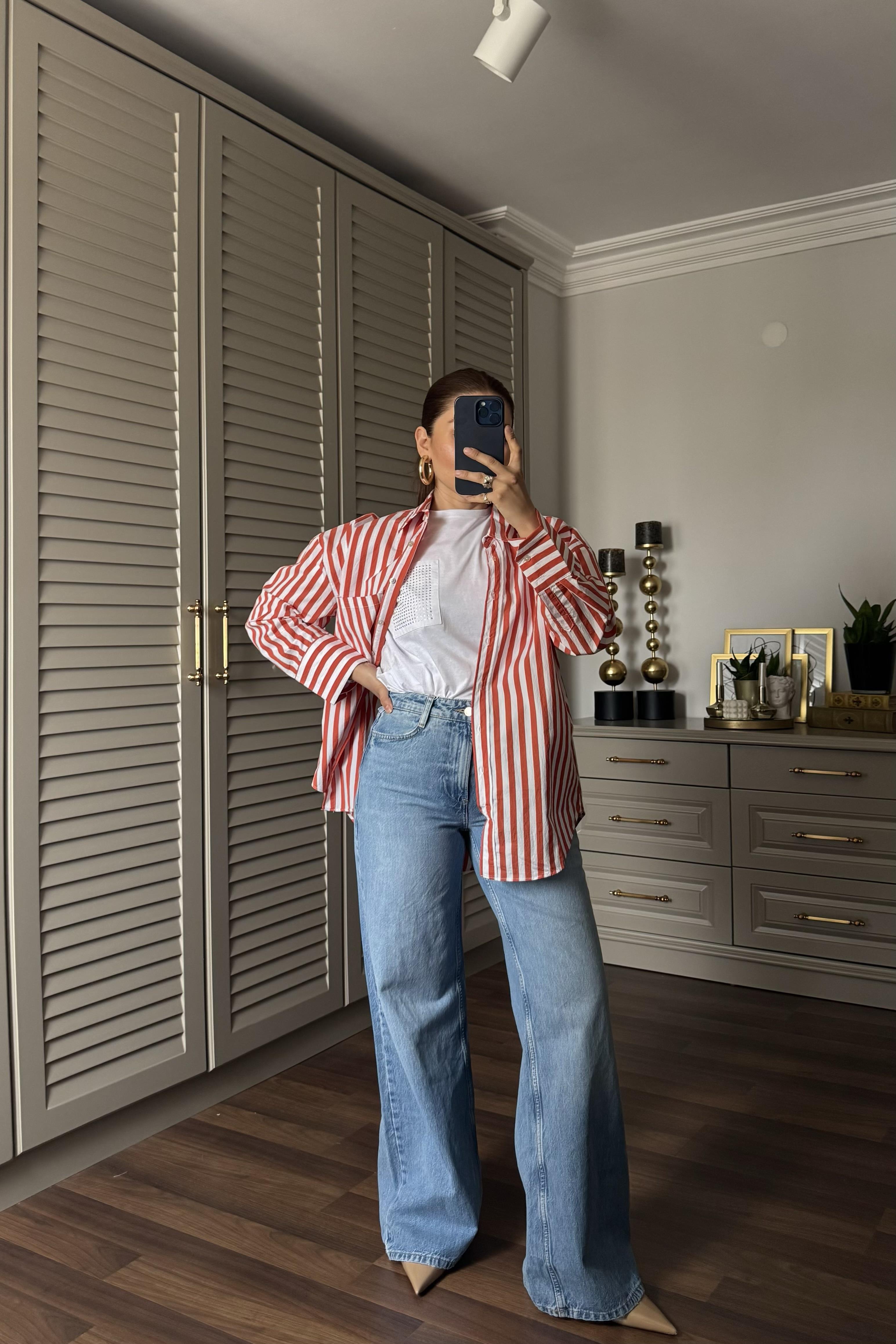 ERİK YÜKSEK BEL GENİŞ PAÇA JEAN