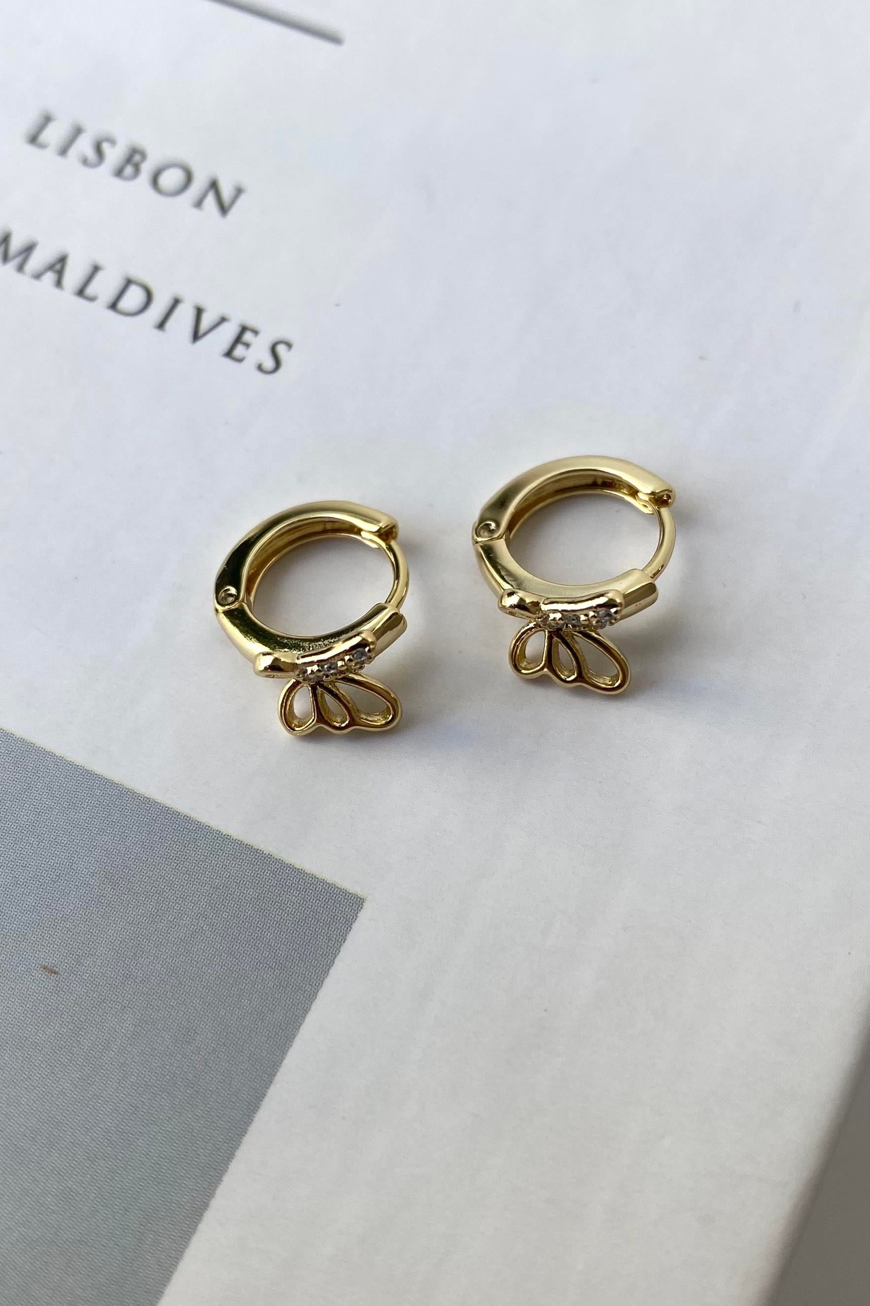 KELEBEK KANATLI MİNİMAL KÜPE 1CM