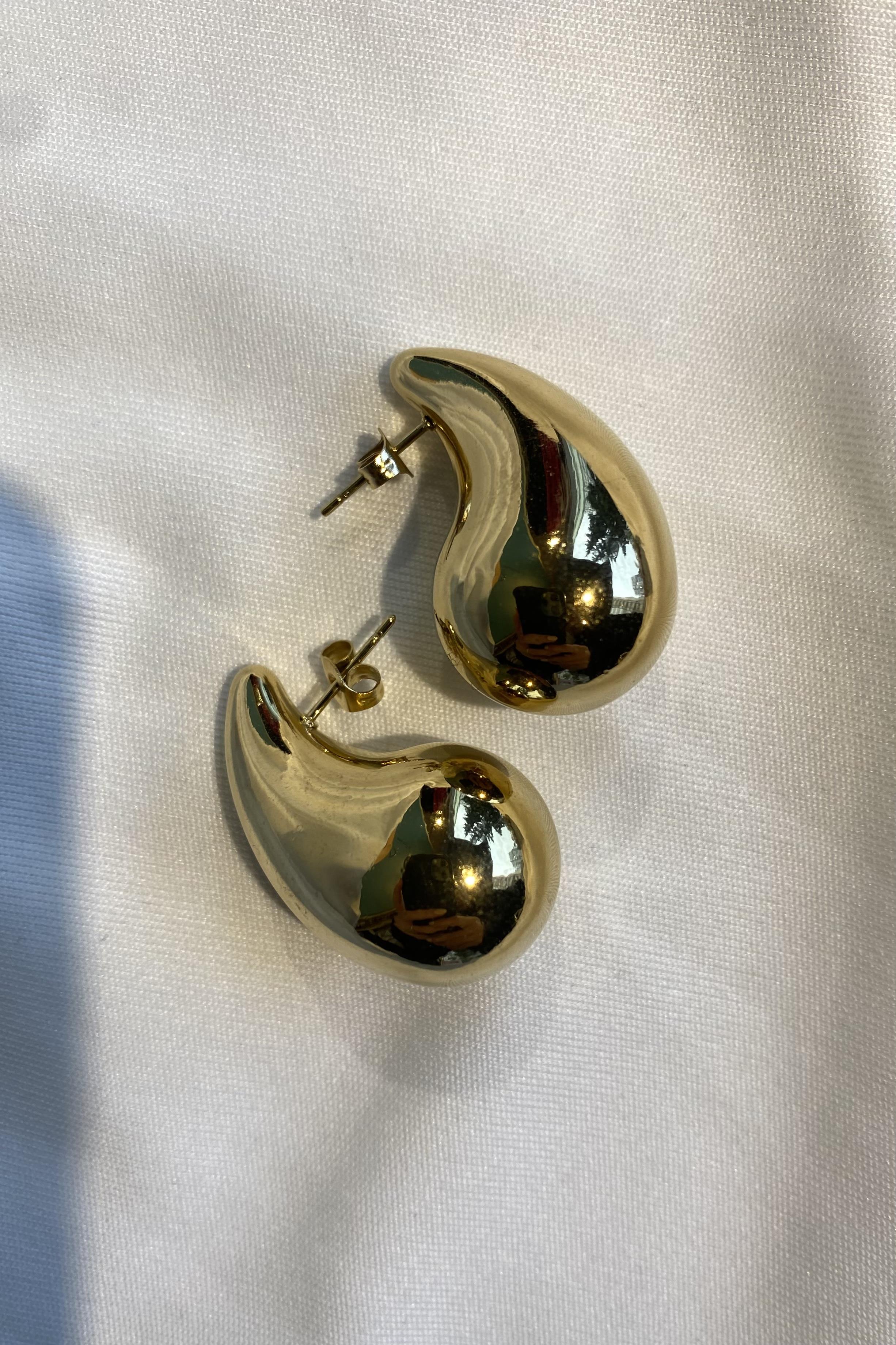 KÜÇÜK BOY MARKA DAMLA KÜPE