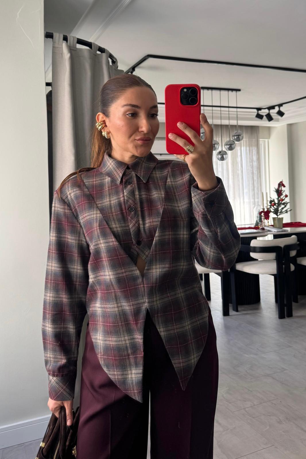 BELDEN OTURMALI VEREV KESİM EKOSE GÖMLEK