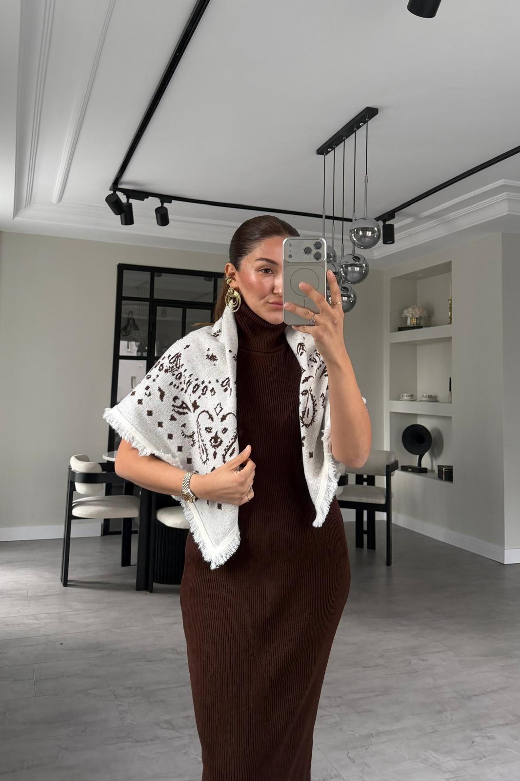 PÜSKÜLLÜ ETNİK DESEN ŞAL 90*90/1007