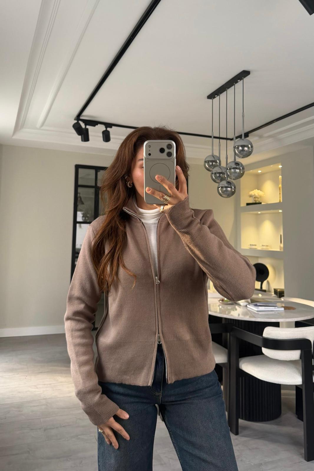 ÇİFT FERMUARLI DİK YAKA HIRKA/0105