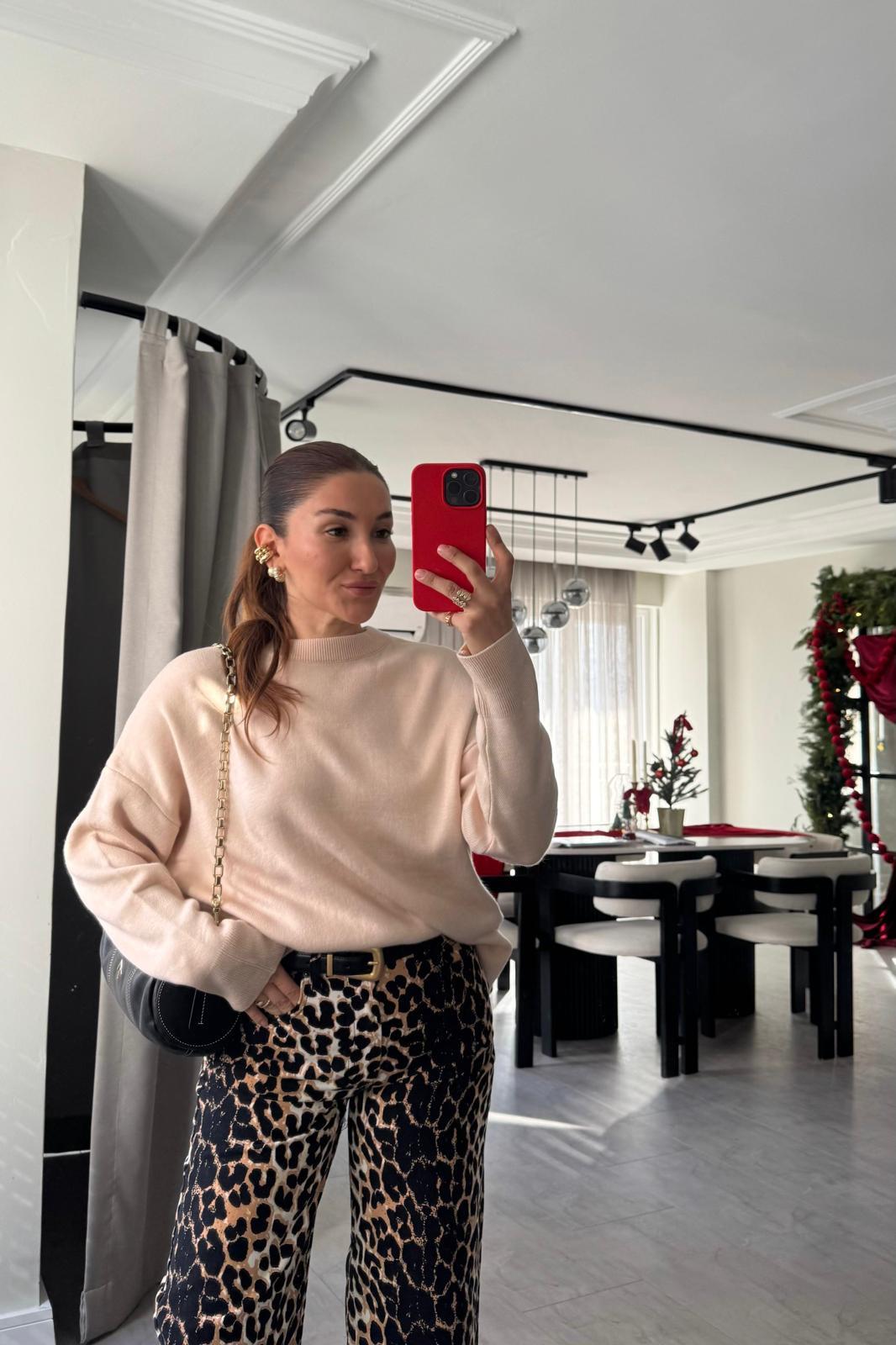 BİSİKLET YAKA OVERSİZE KAZAK/1019