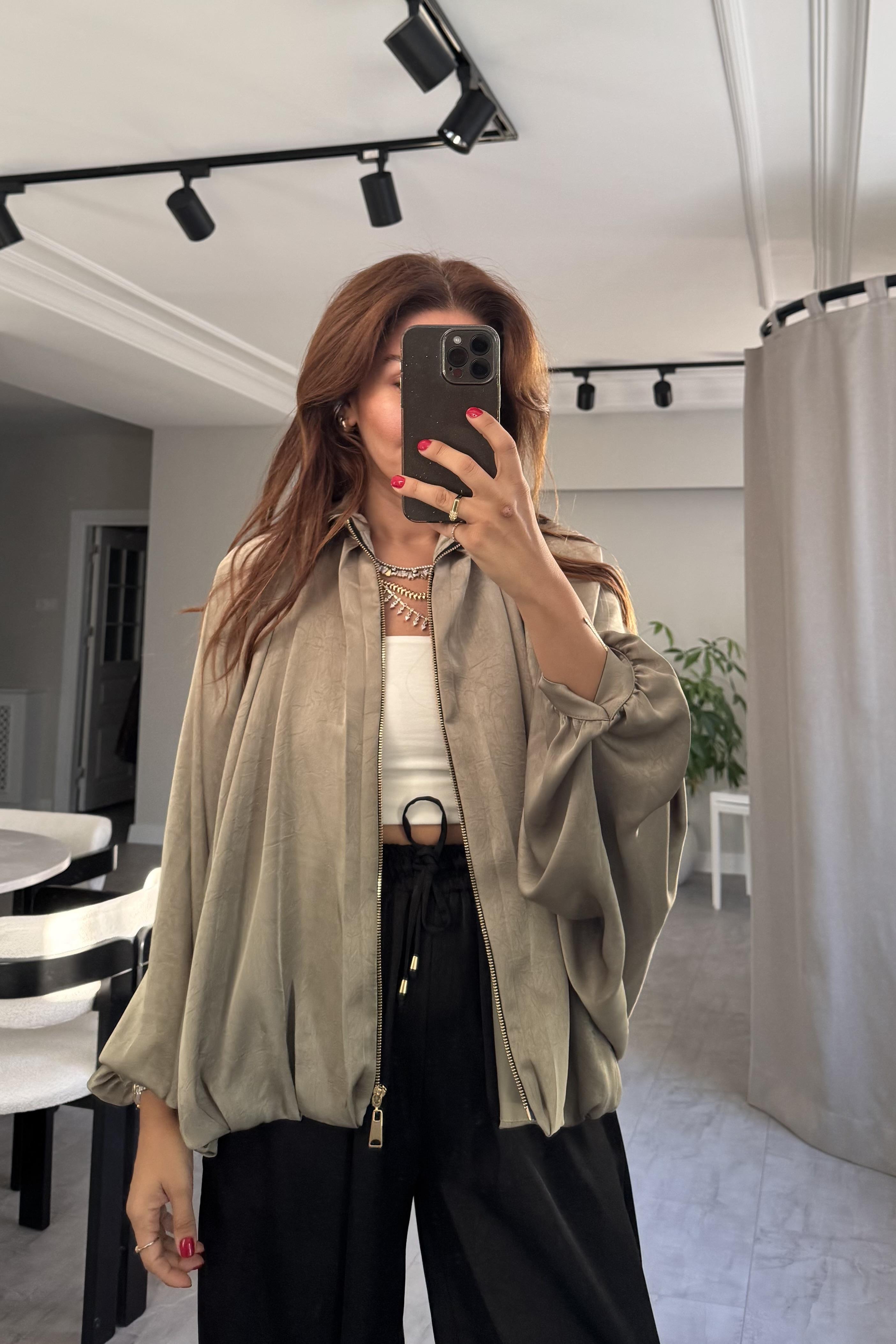 BOMBER SATEN CEKET/9584