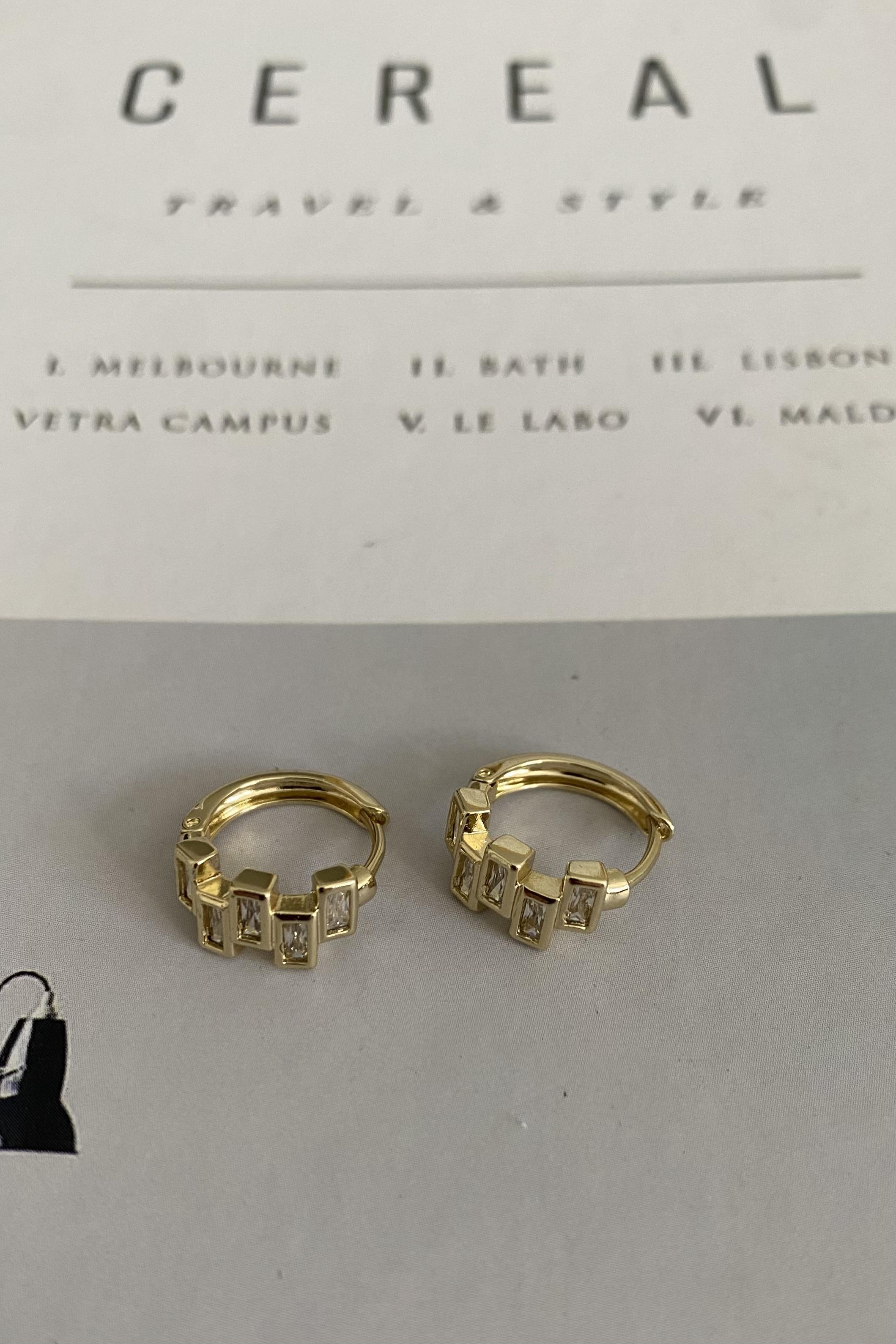 TETRİS TAŞLI HALKA KÜPE 1,5cm