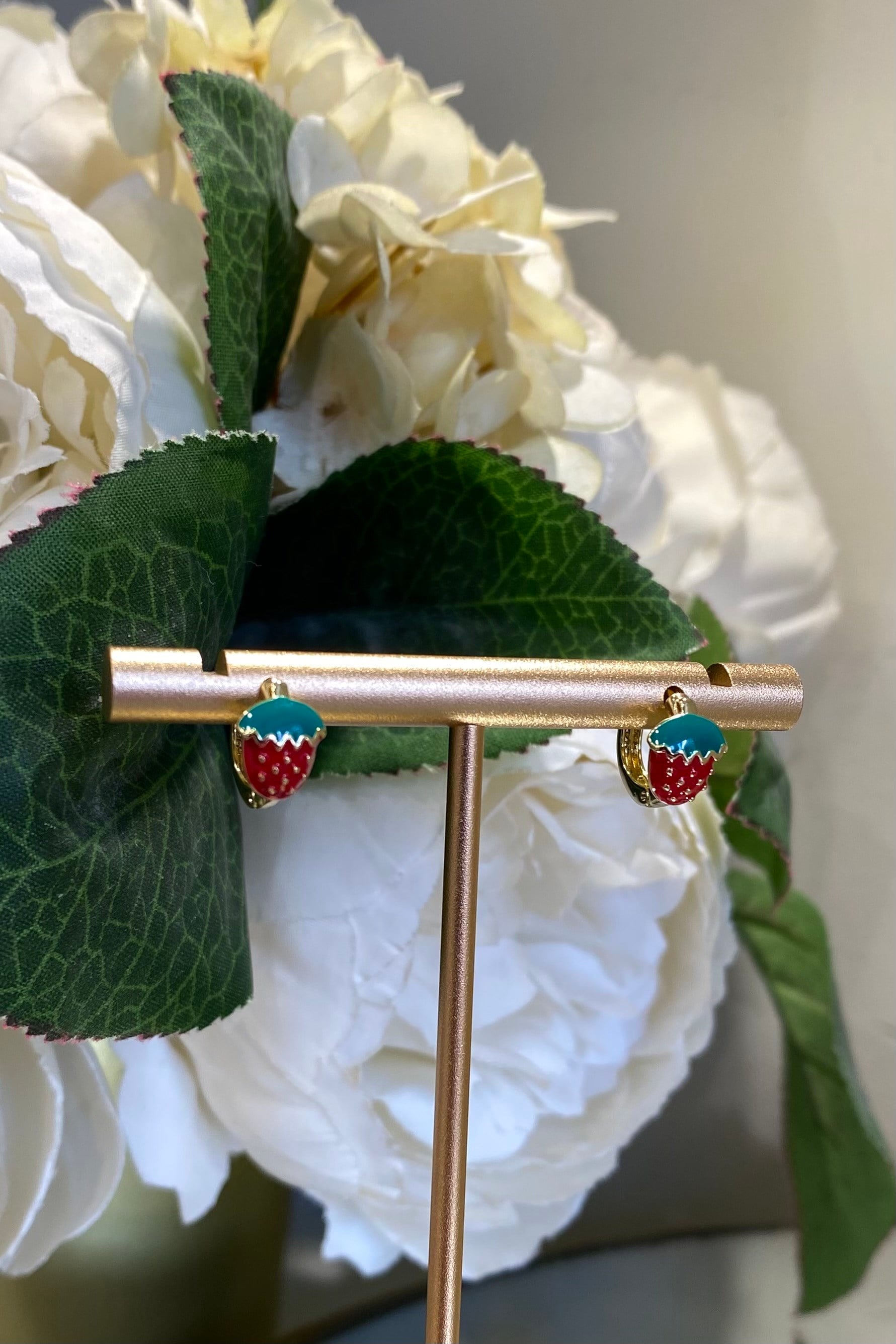 KIRMIZI ÇİLEK KÜPE 1 CM