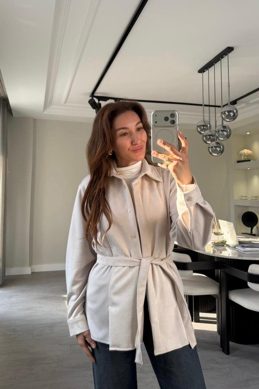 ÖNÜ SÜET DETAY KUŞAKLI CEKET