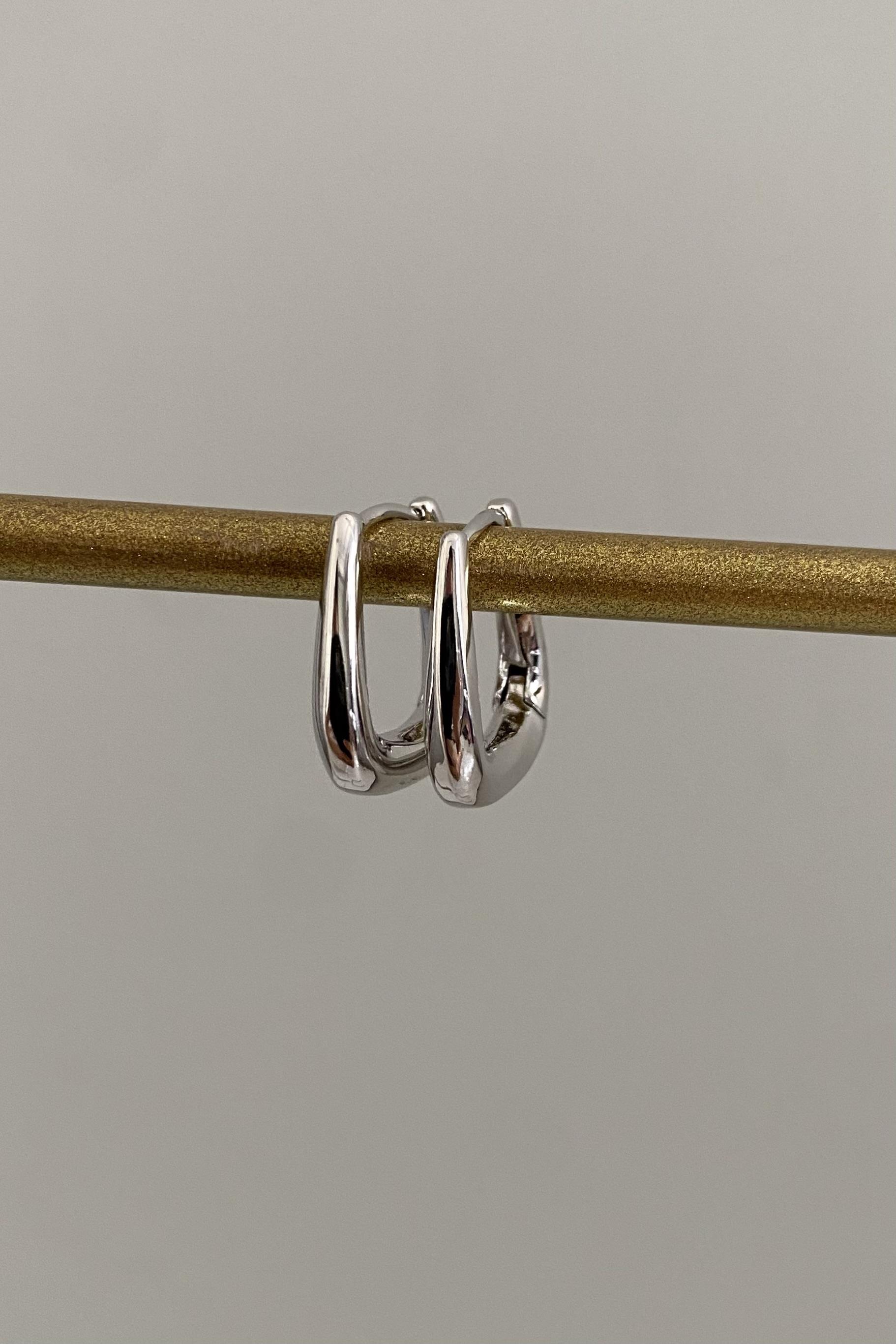 DÖRTGEN BOHÇA KÜPE 1.5 CM