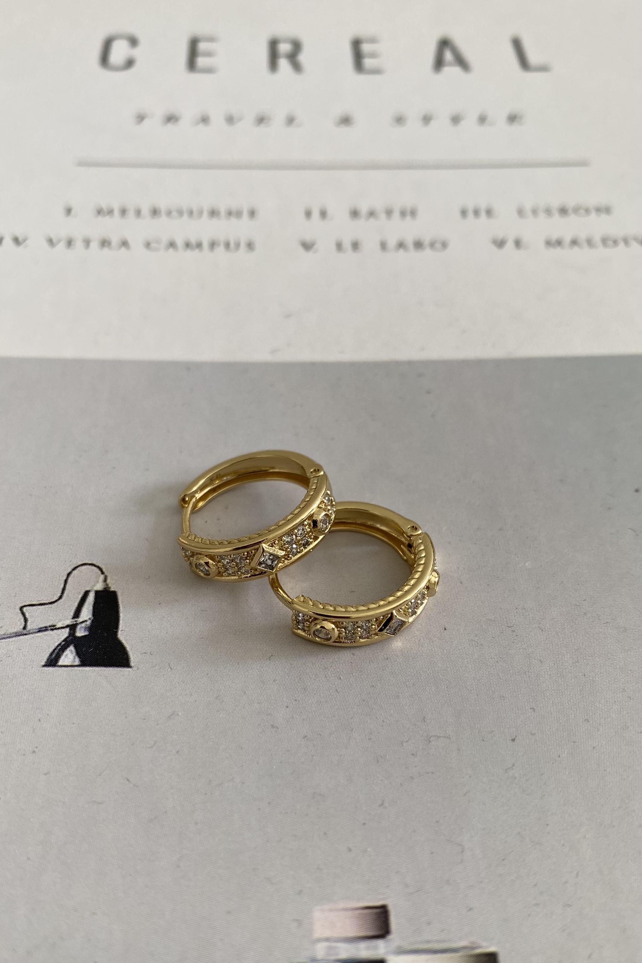 GEOMETRİK TAŞLI ETNİK KÜPE