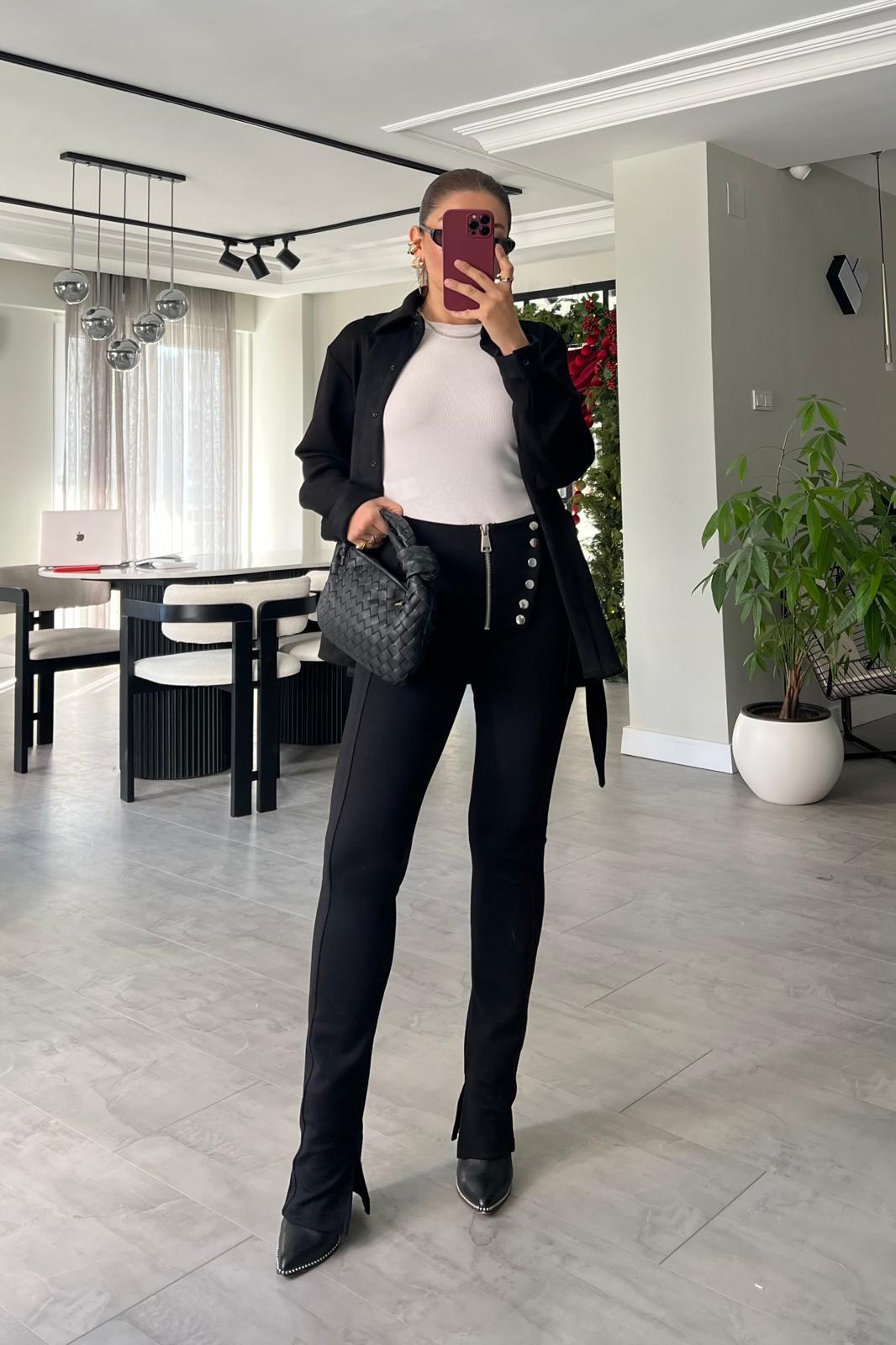 ÖNÜ FERMUARLI PAÇASI YIRTMAÇLI ÇELİK TAYT