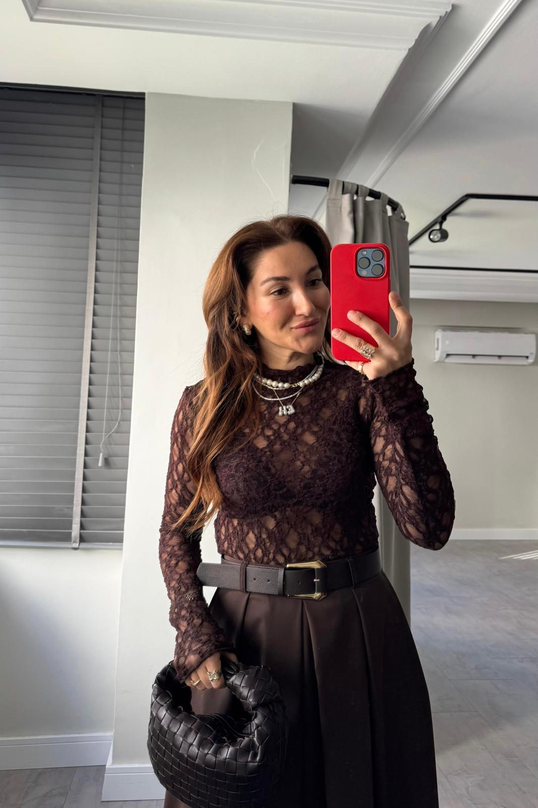 DİK YAKA DANTEL TRANSPARAN BLUZ/0359